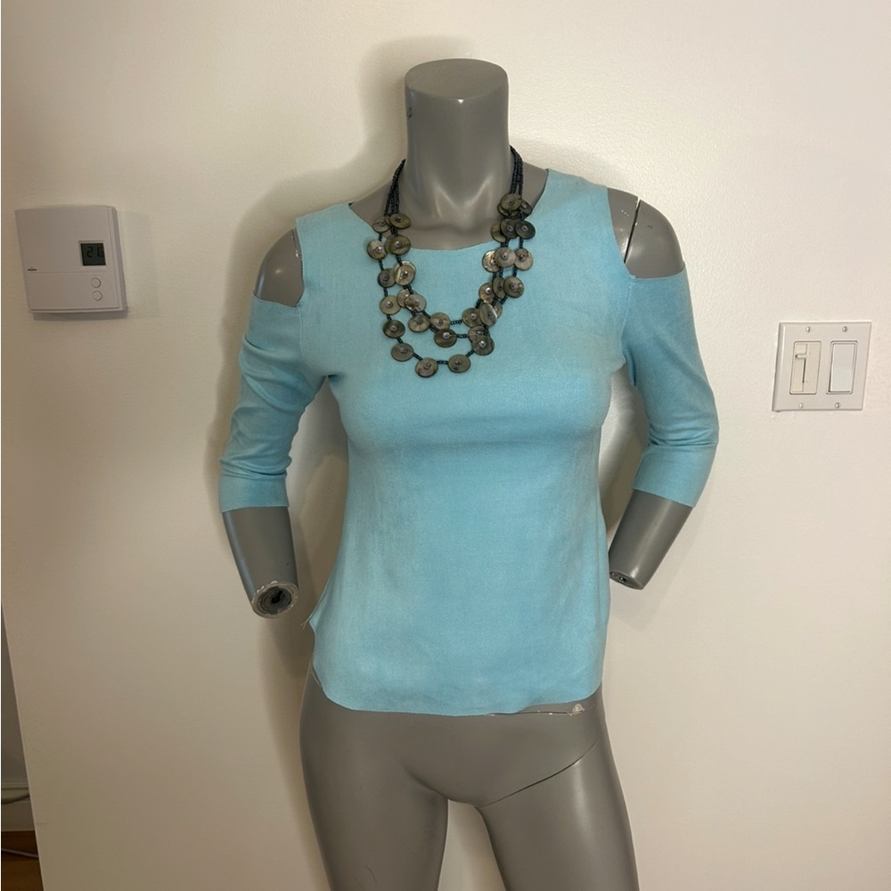 Beautiful and Chic Light Blue Cold shoulder Sweater❤️S/M